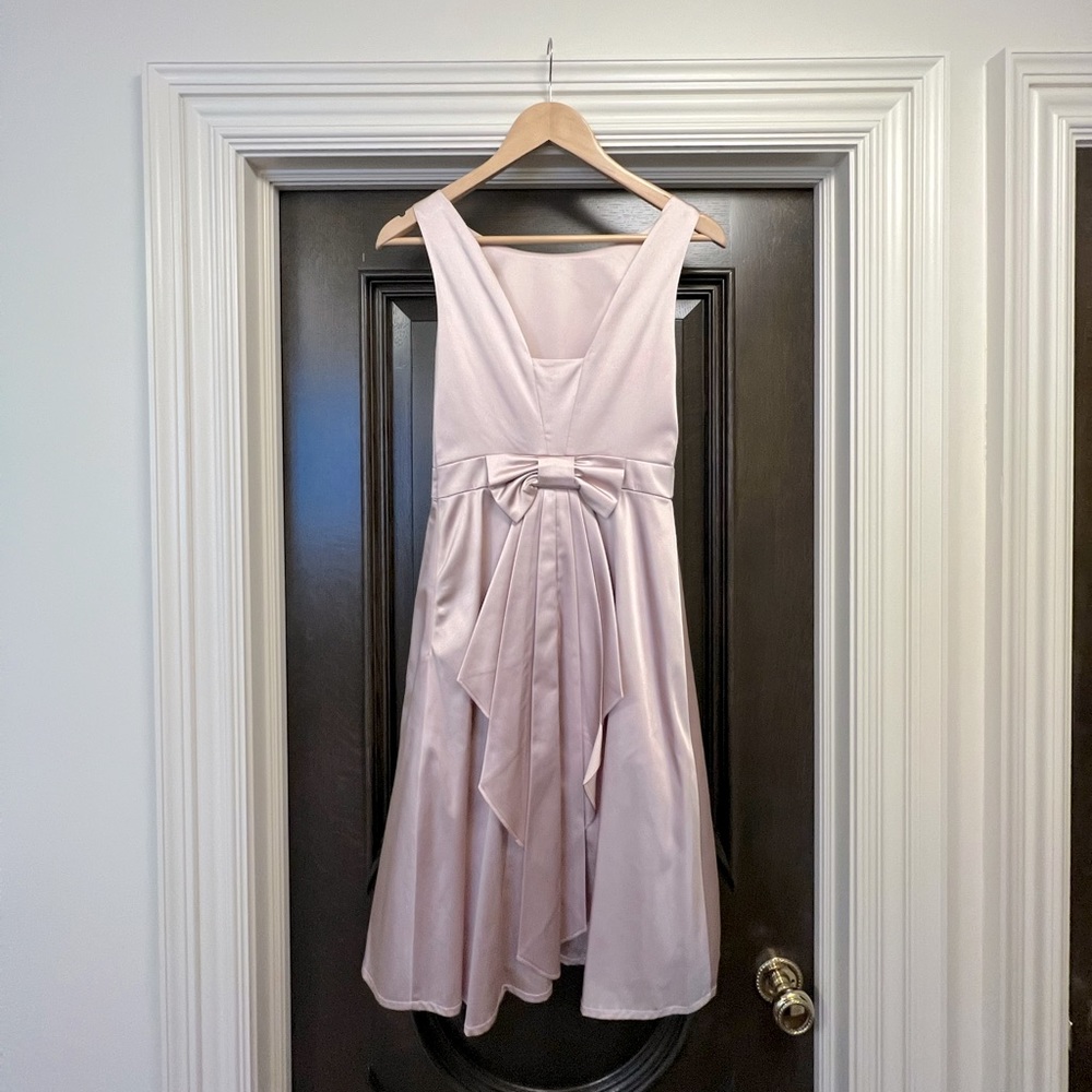 REVIEW Australia Blush Pink Dress with bow at the back - never worn, with tags